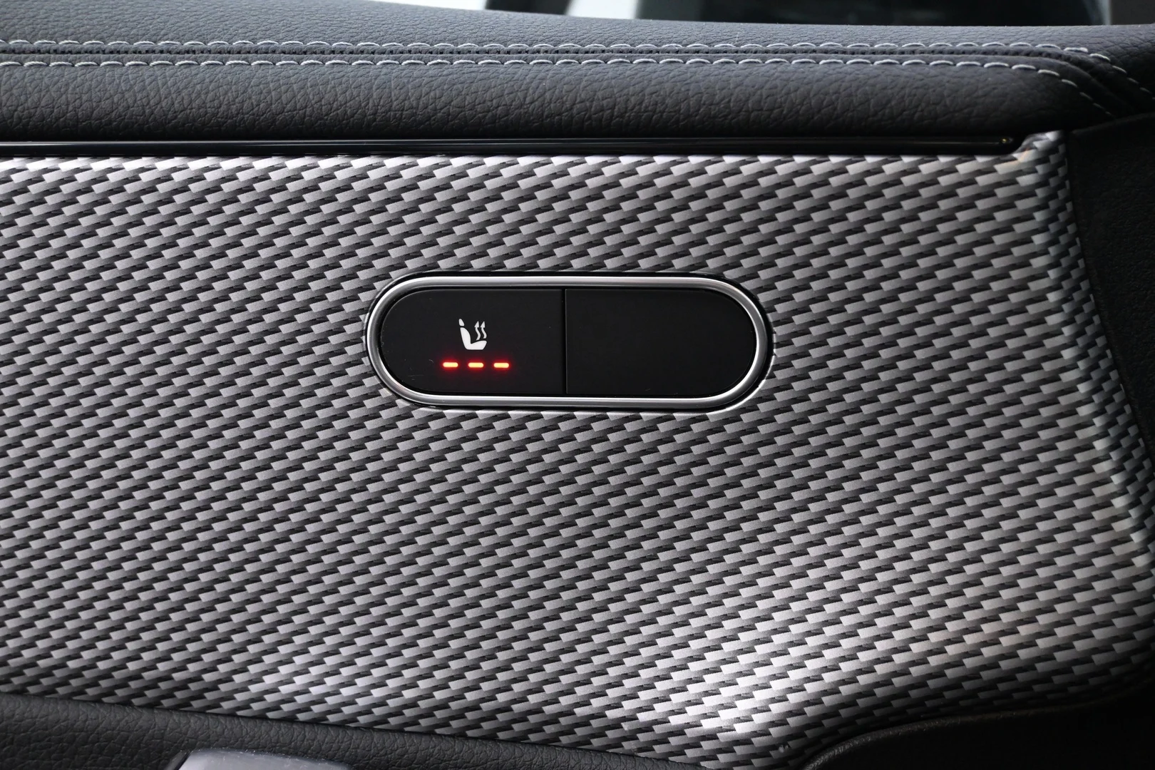 Car Image - 1h0iY9GDYsMTkDyegDbdzR