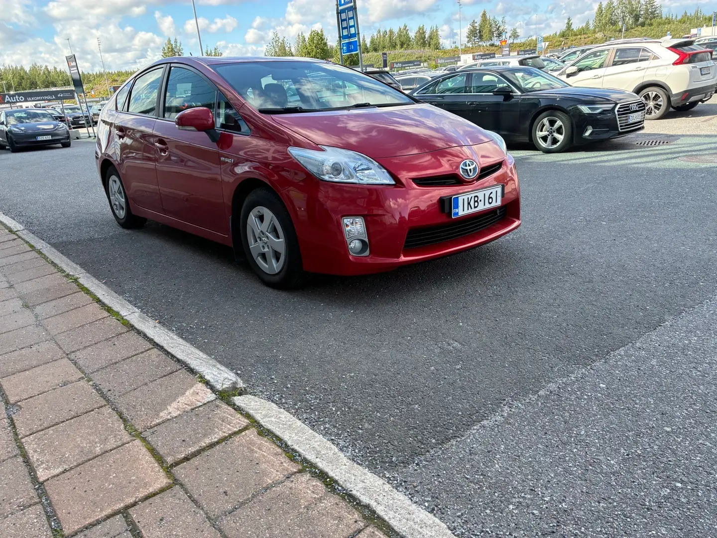 Car Image - 4lBa2EzhYjt3QSjZ3x9Fef