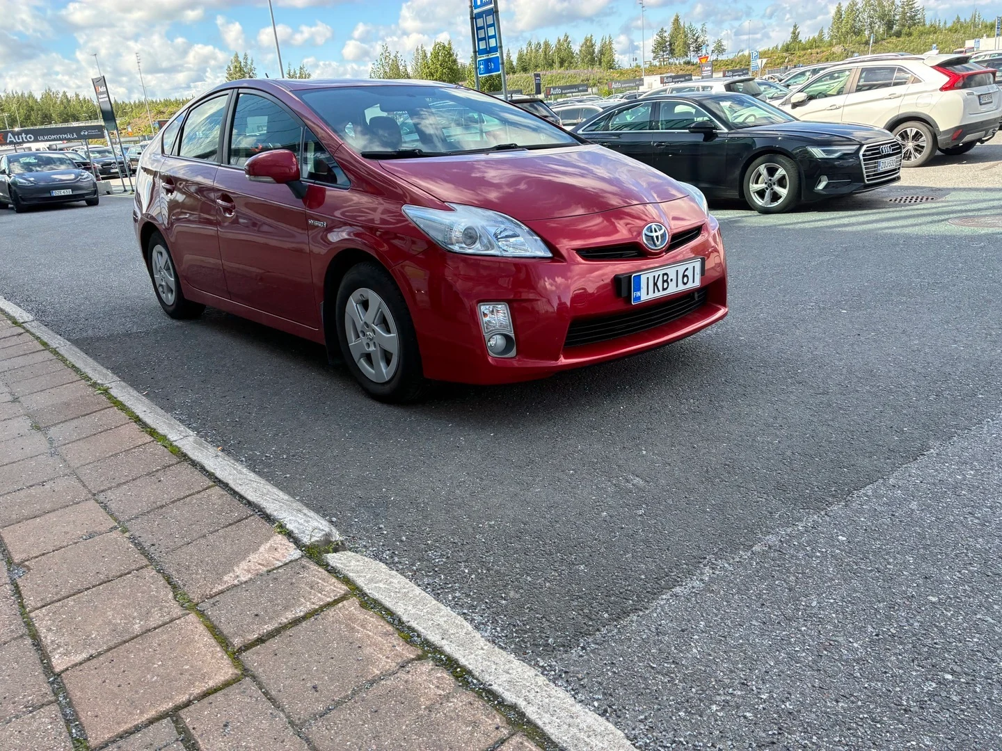 Car Image - 4lBa2EzhYjt3QSjZ3x9Fef