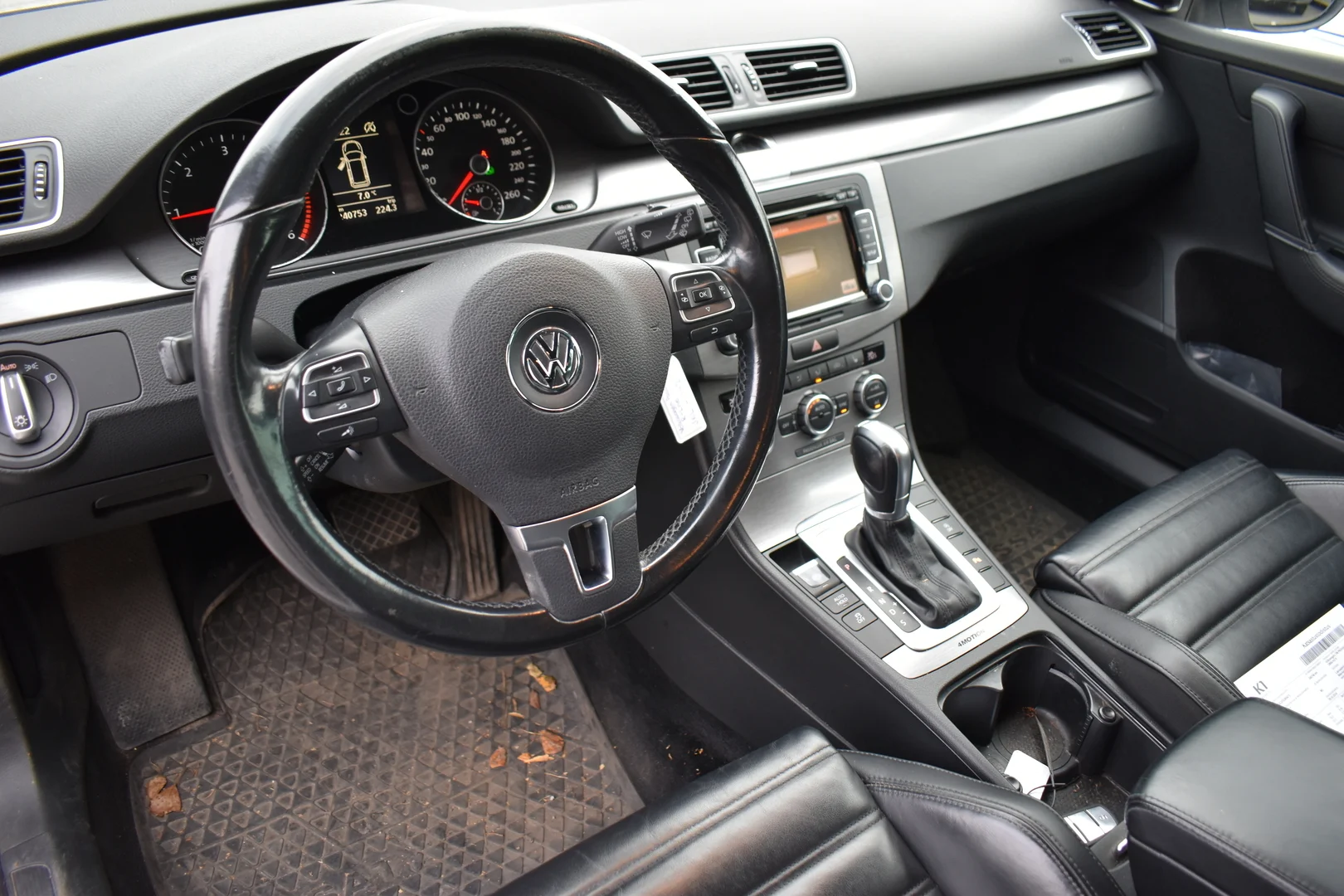 Car Image - 4lgjOMDUiNJ3evw9sBf52g
