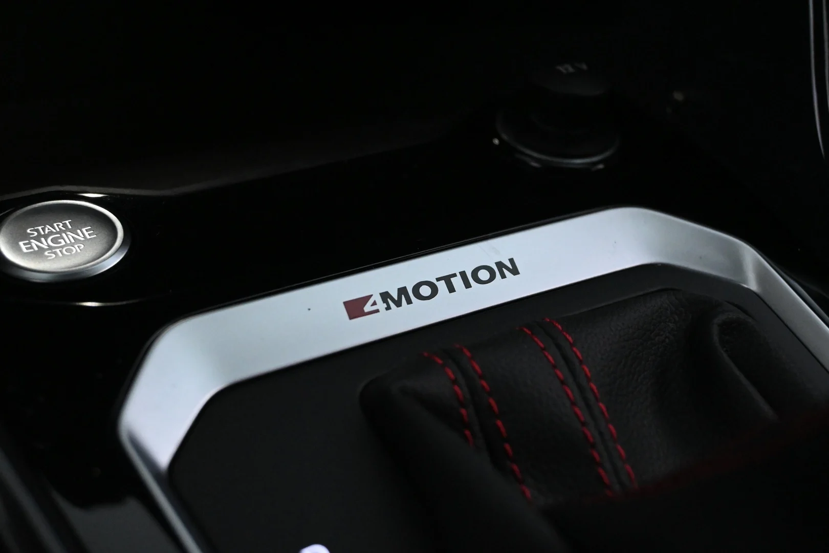 Car Image - 5499cyawffYRcl4Uf38ZgF