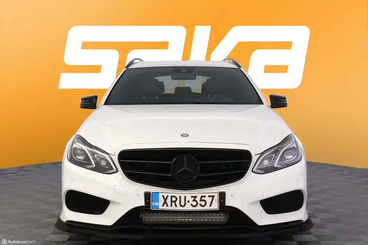 Car Image - 7bXLO9KgWYzr4WUhhiKOf9