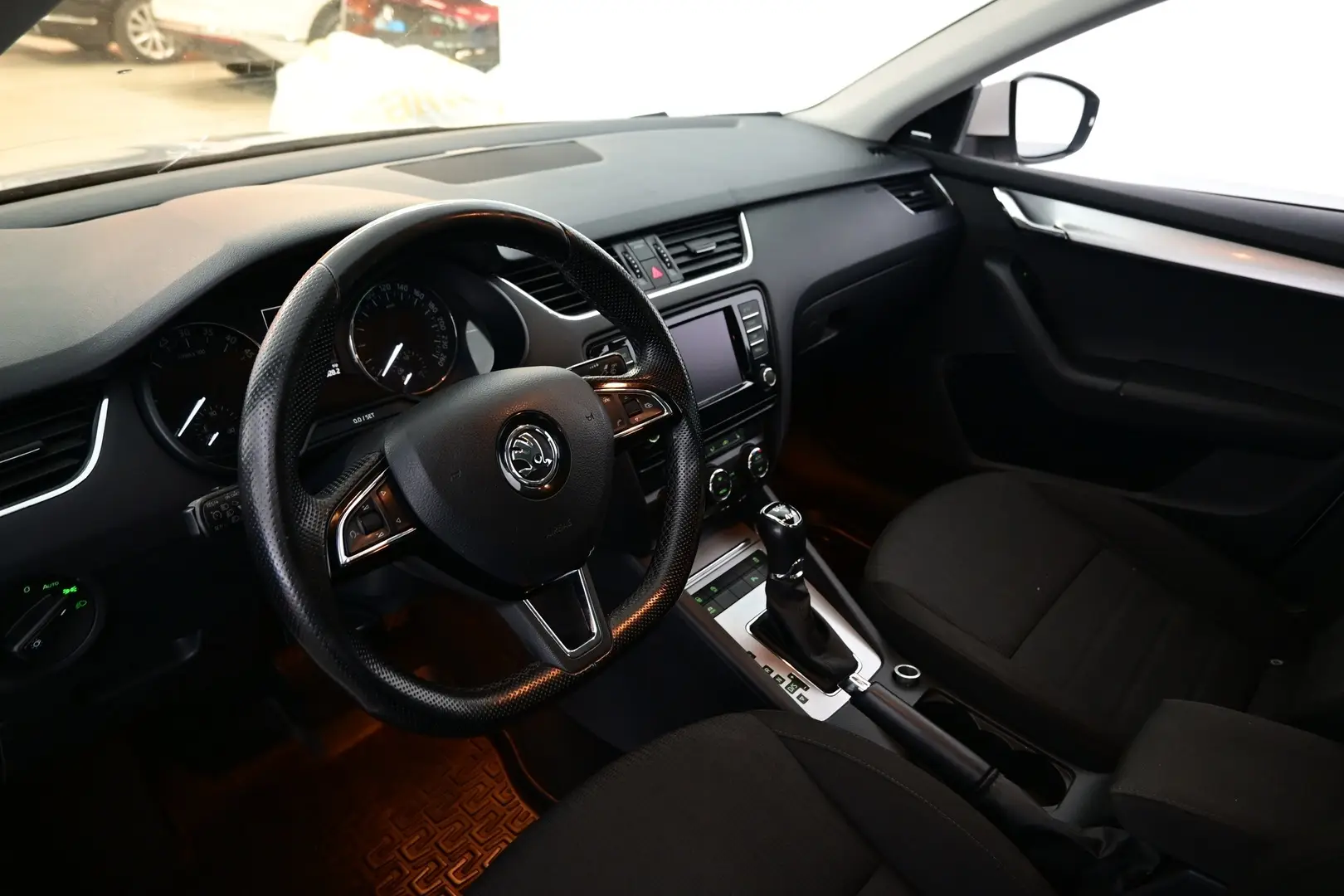 Car Image - 31hP0L60enJQC4N0lbsss6