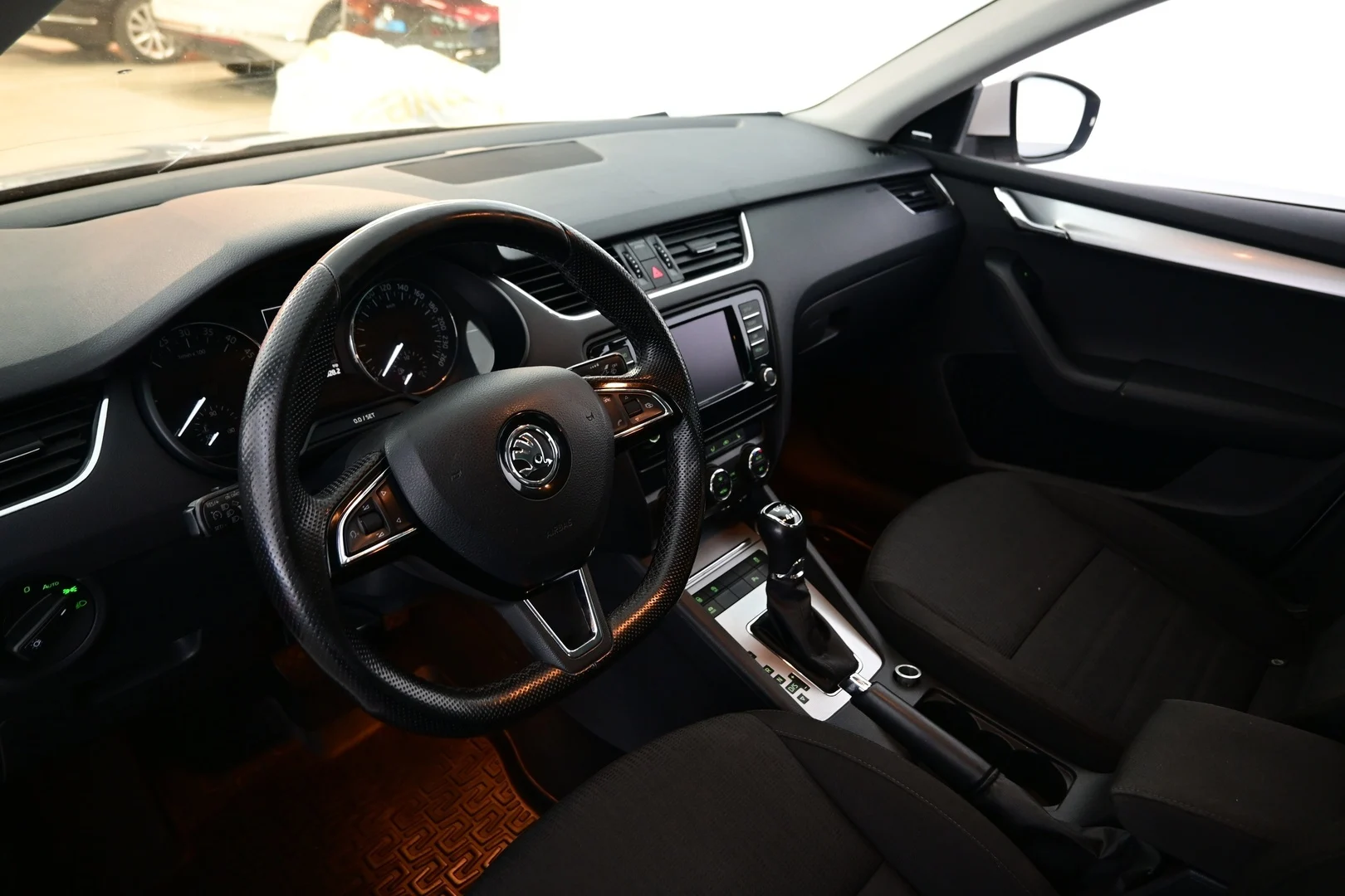 Car Image - 31hP0L60enJQC4N0lbsss6