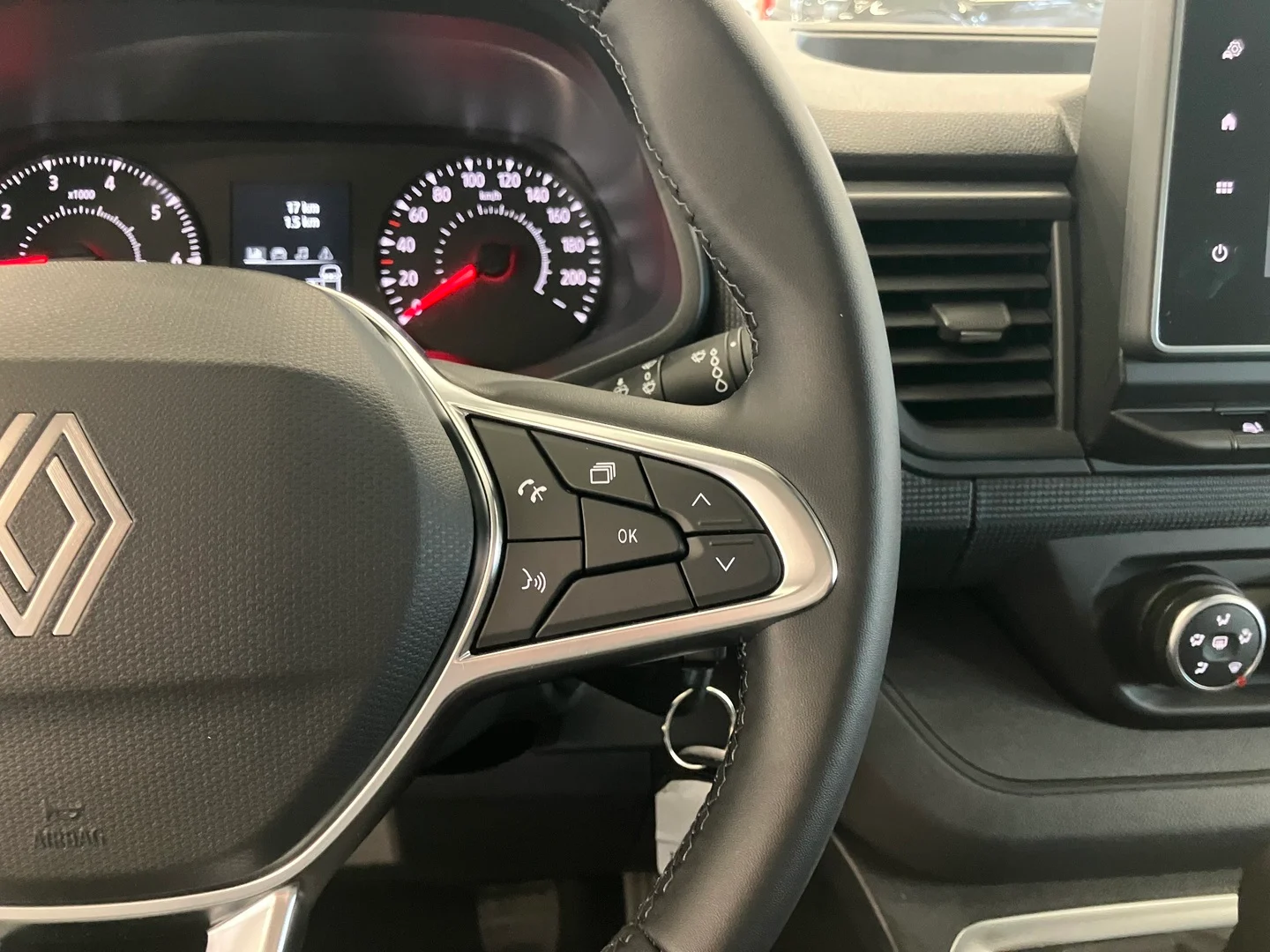 Car Image - l5oU9RhnTTcONWebnu87U