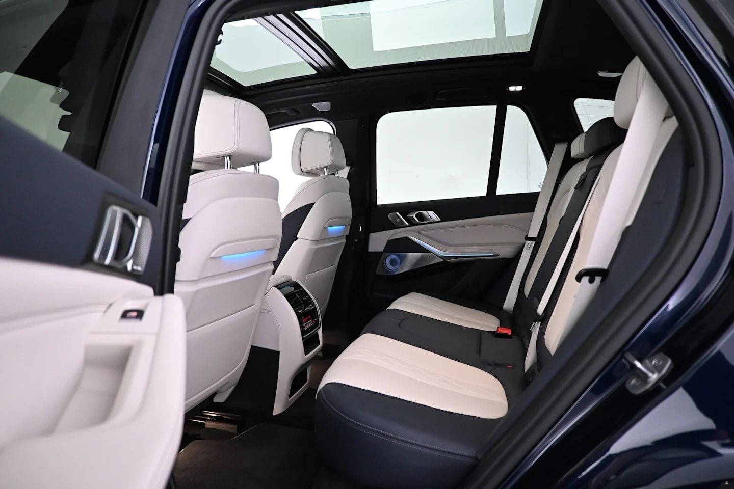Car Image - 7tipQlYDZgysX4nahG14Id