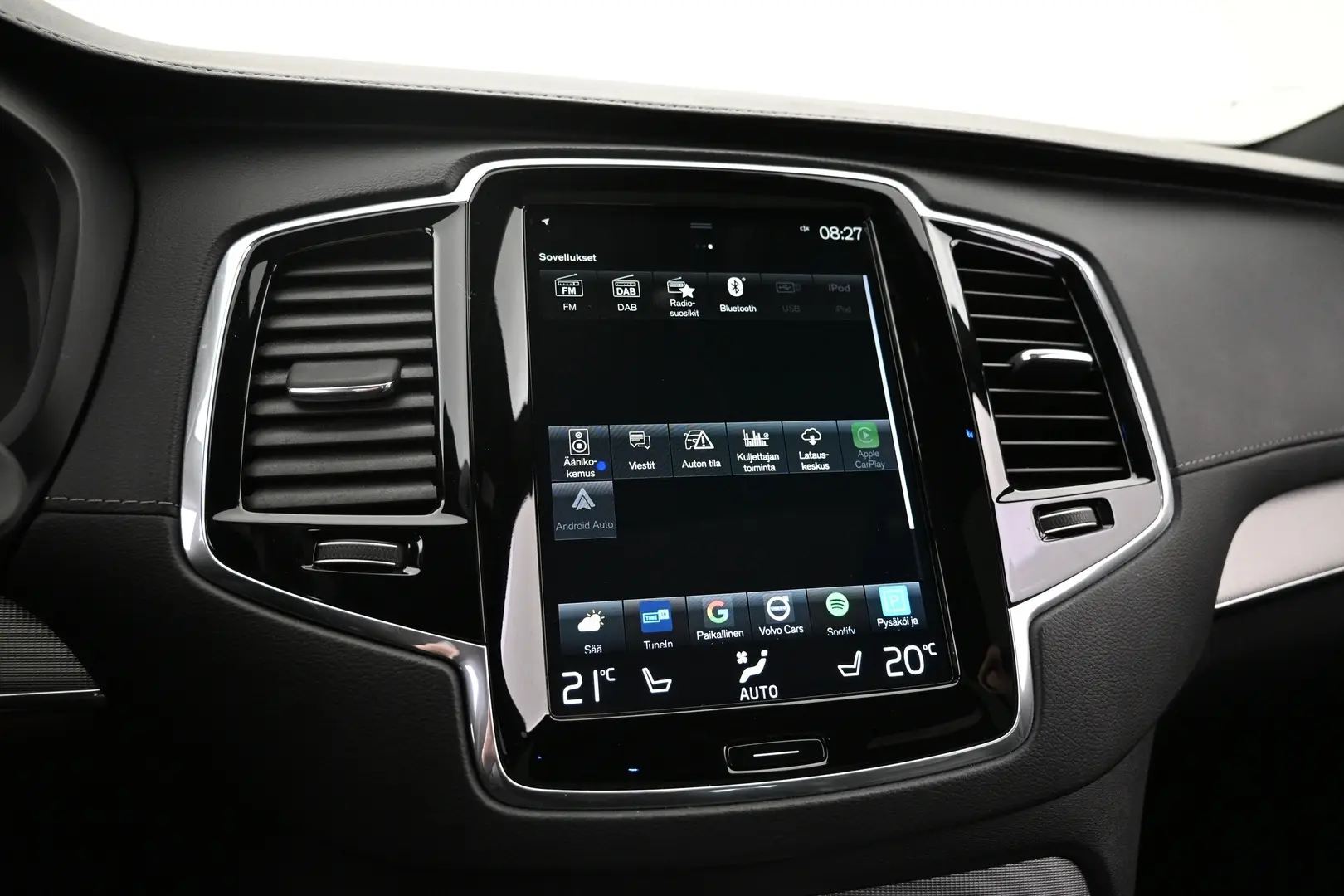 Car Image - 3vTpLUO9CXhuJhwWhlcQRe