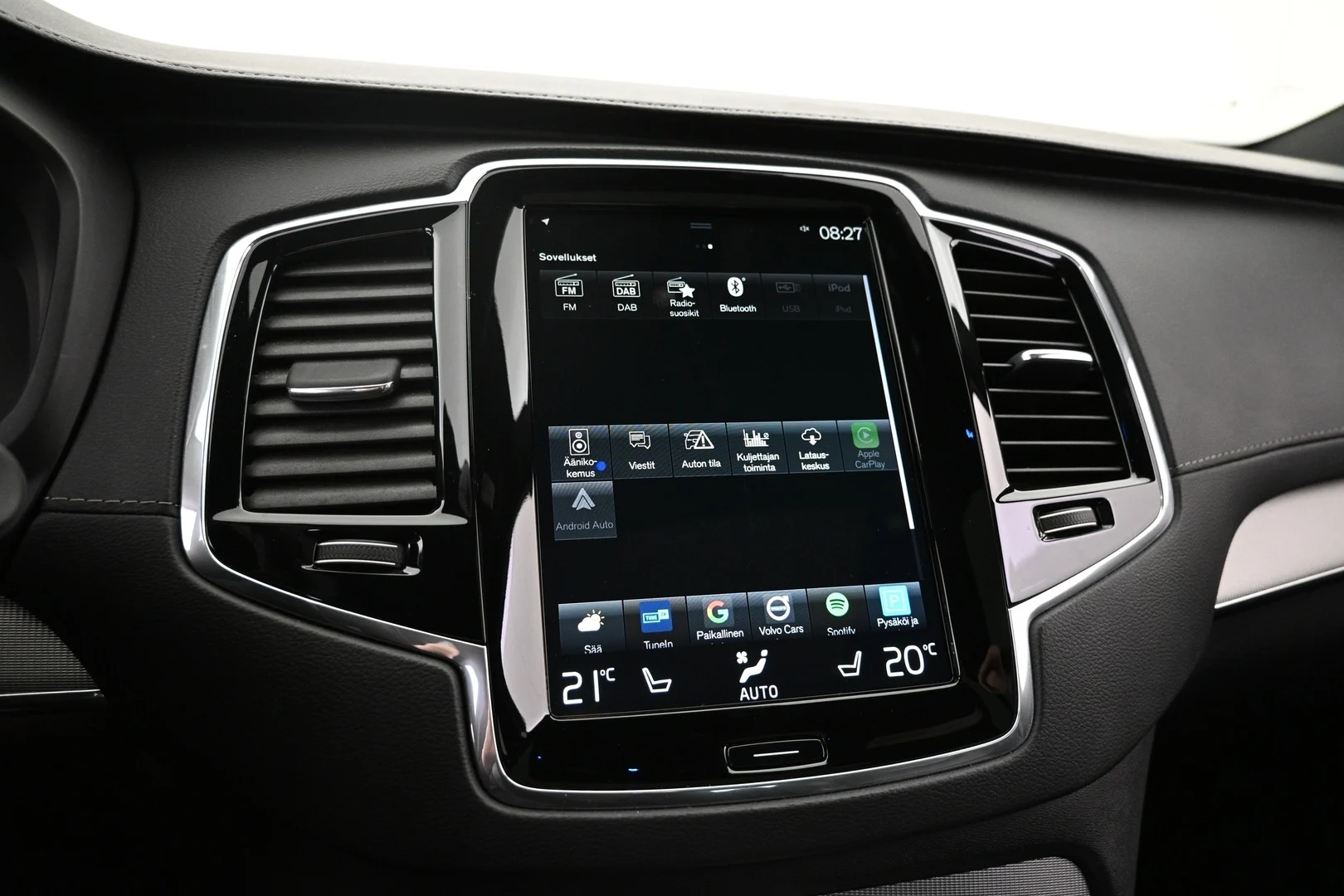 Car Image - 3vTpLUO9CXhuJhwWhlcQRe
