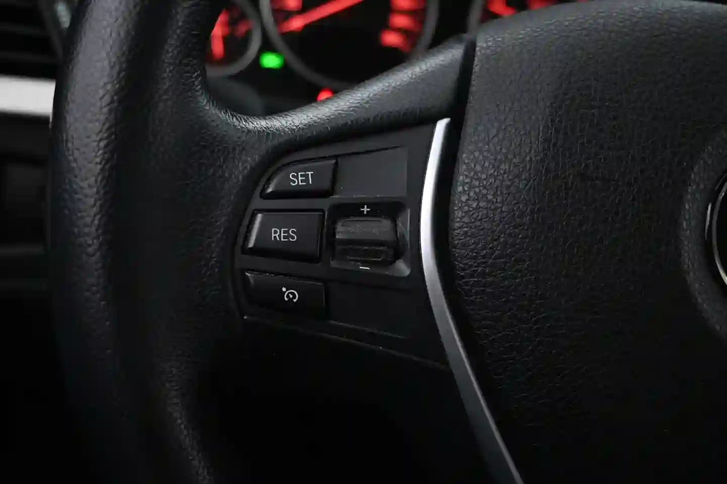 Car Image - 7d59V1HETtWfviYGIotkc2