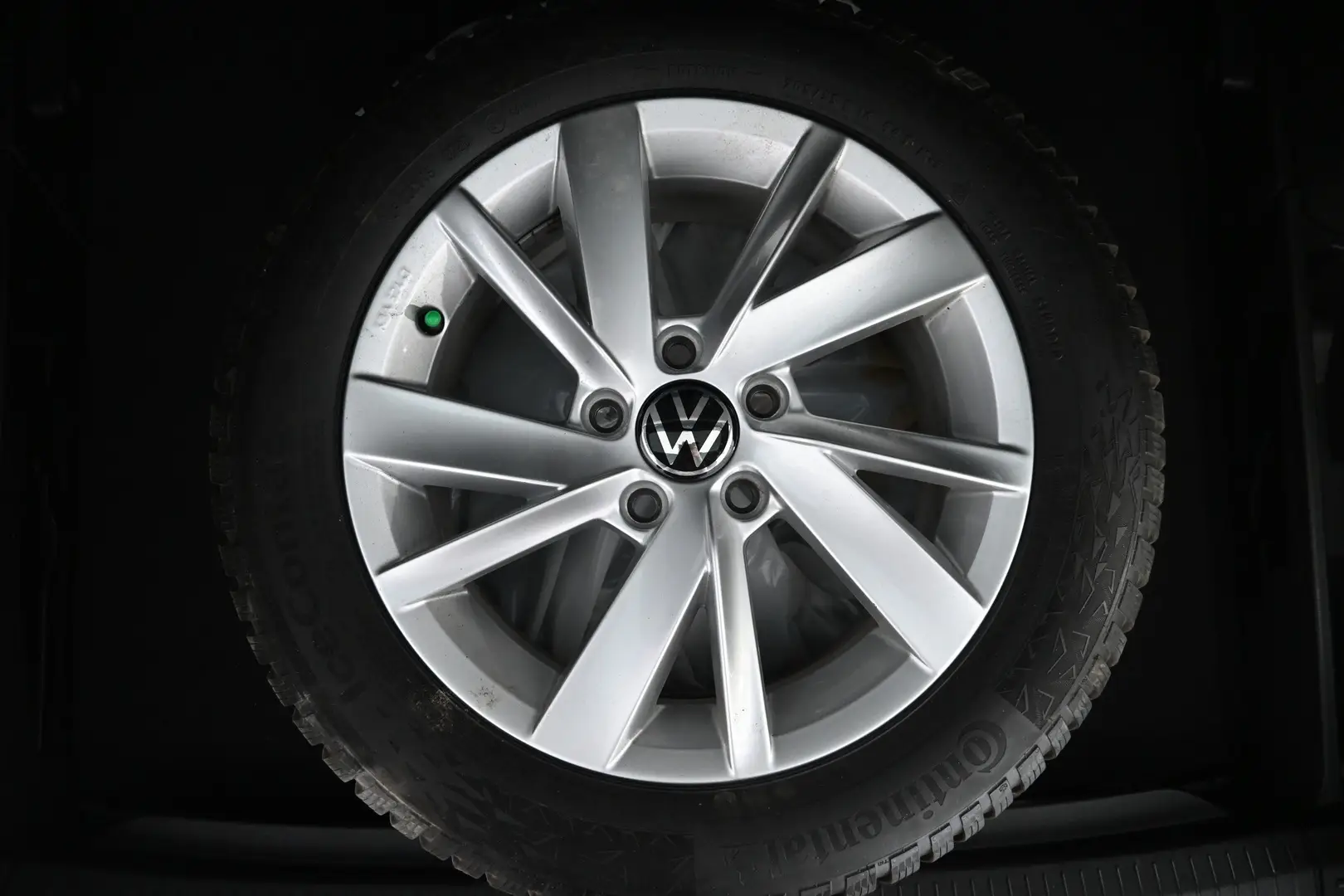 Car Image - 6ggzXmMbKeqlcbIj301oRb