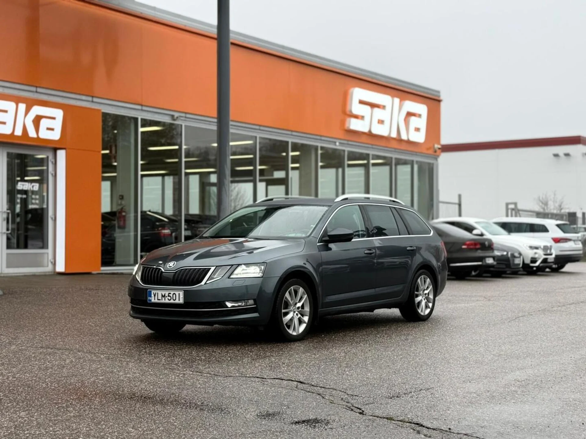 Car Image - 5d3264FXrE3HW1n1FRSTL