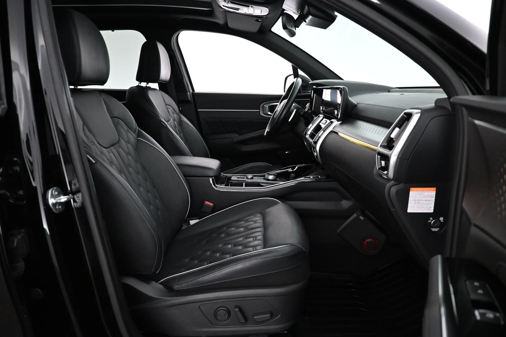 Car Image - 7KmnnMcMhBcYdsZU7K69Cj