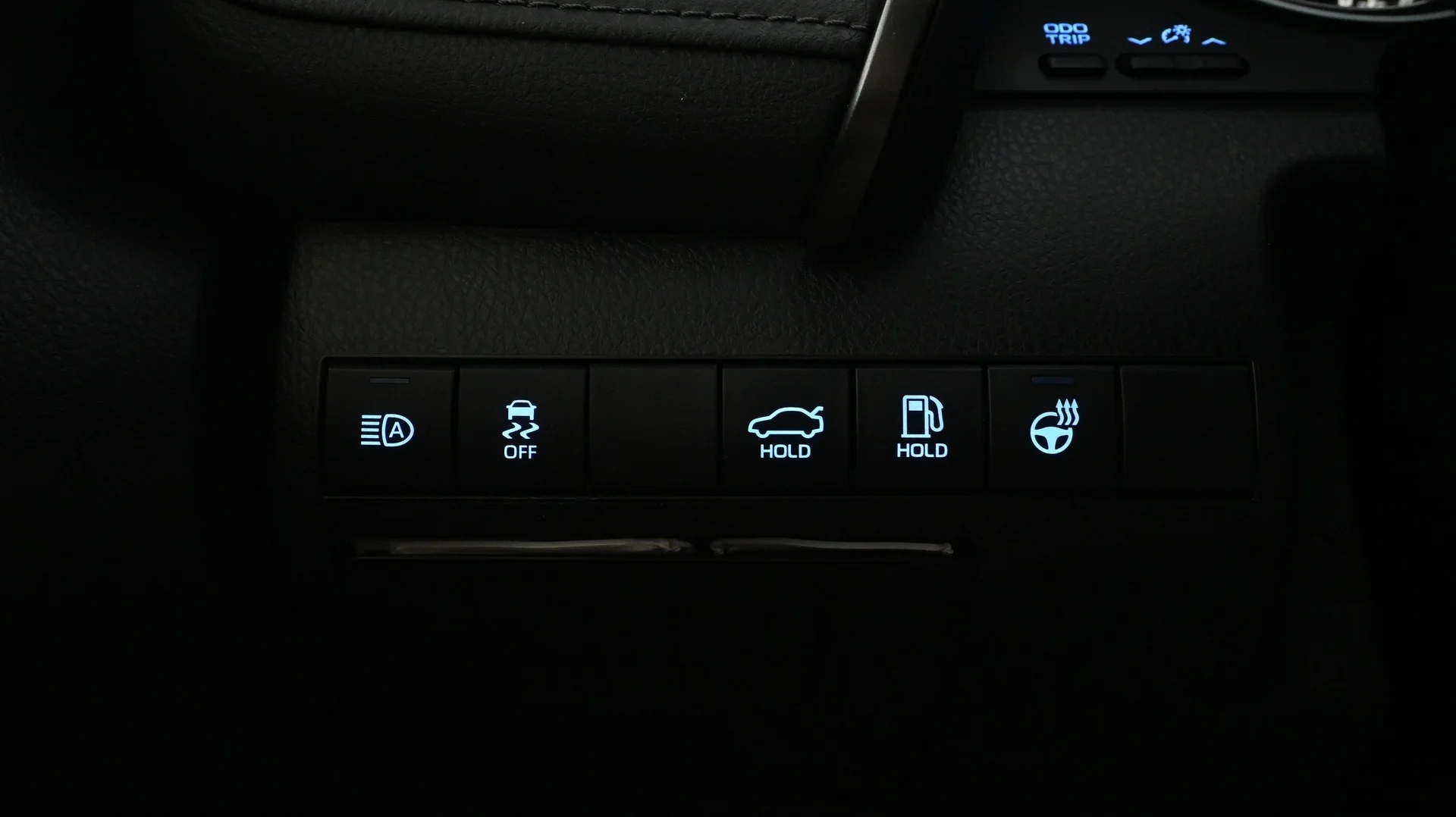 Car Image - 150EismucaAXxqDHkpjlg0