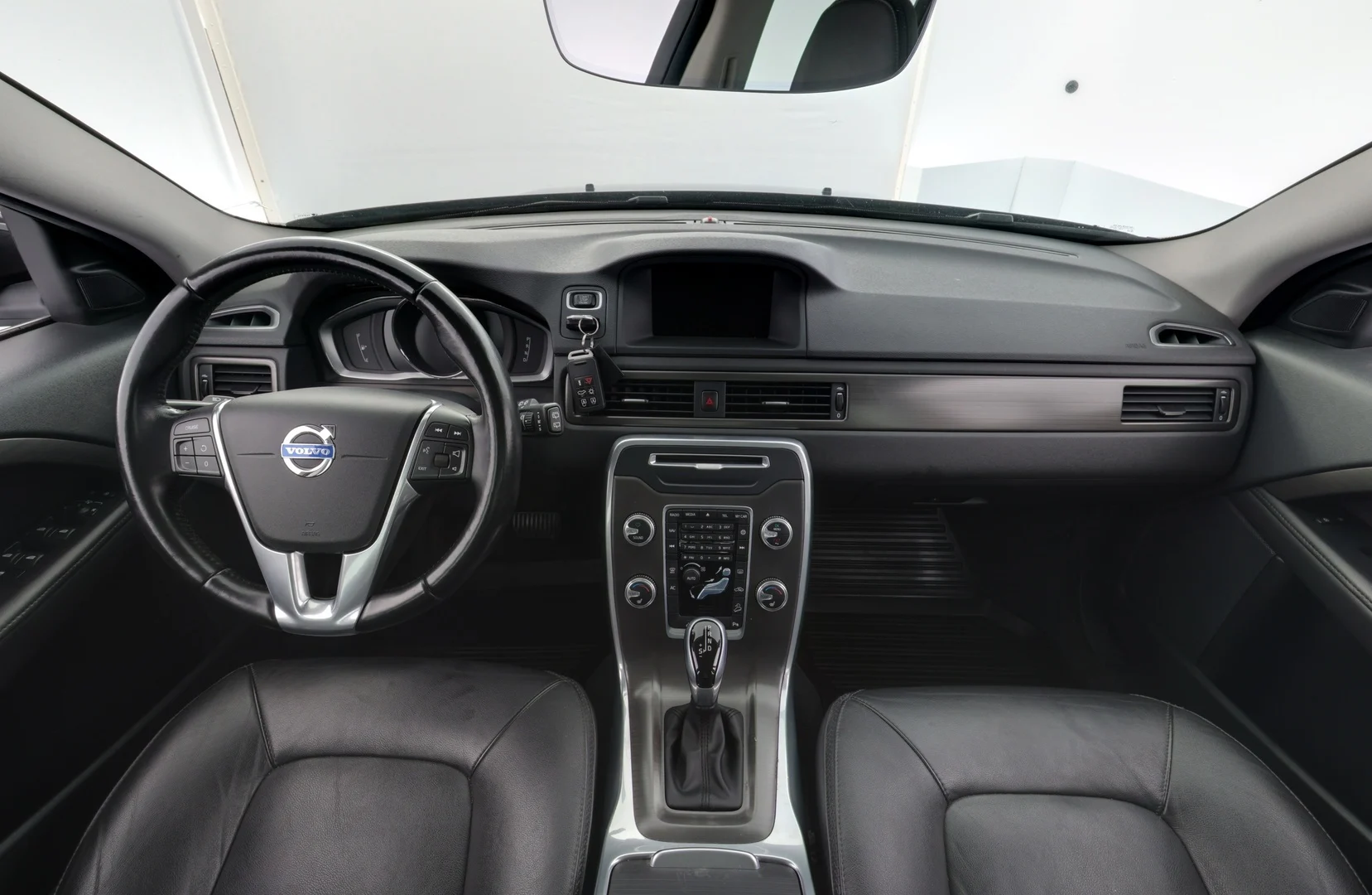 Car Image - VU3QdH35ggDFeFSqywDsw