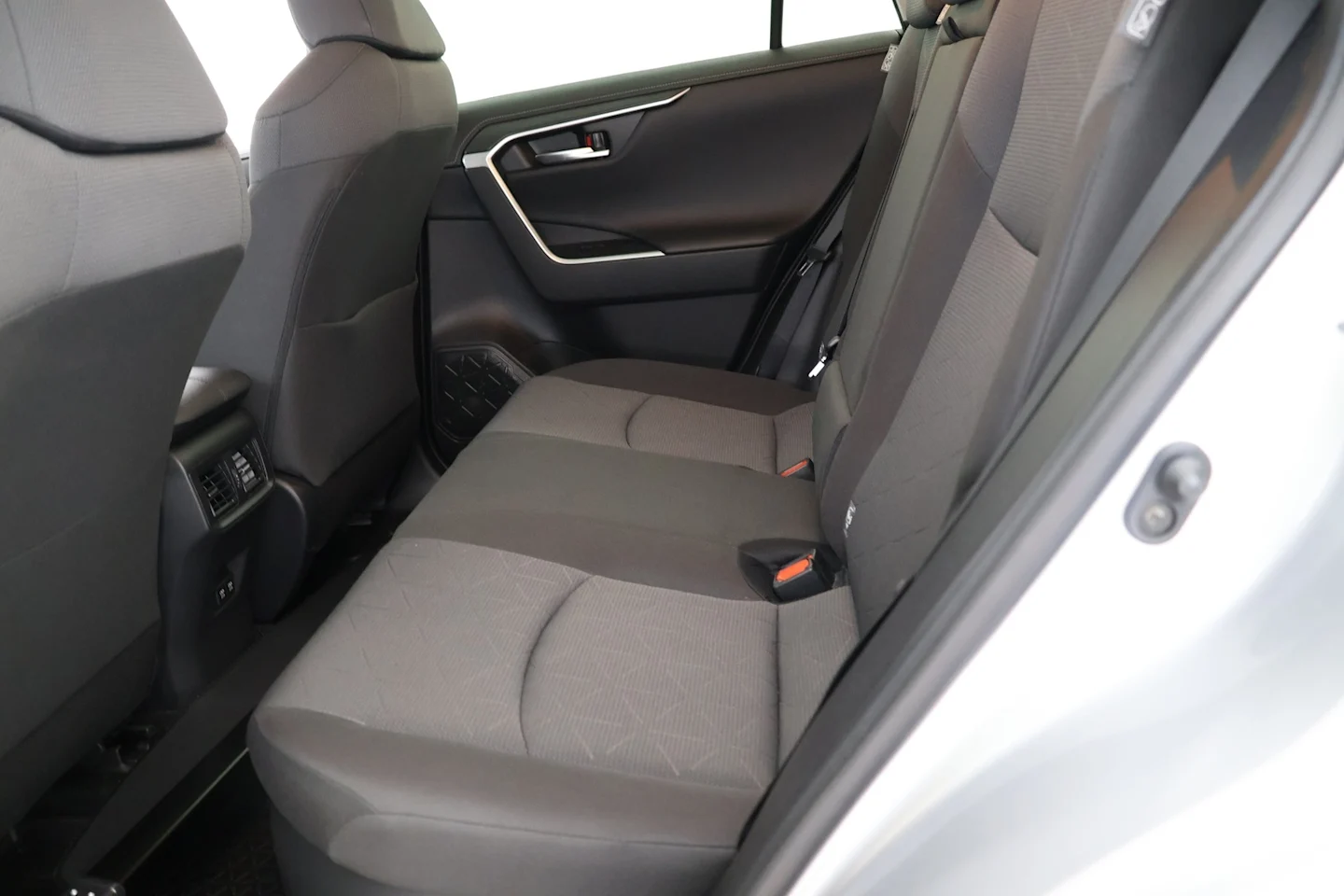 Car Image - 2YMyamGZWyl7HTgTlhQqxC