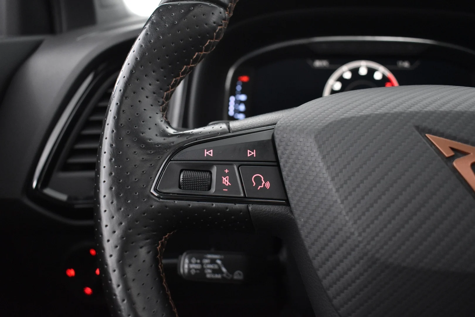 Car Image - 2NJJGaFLSPSKbwHhgDcmLL