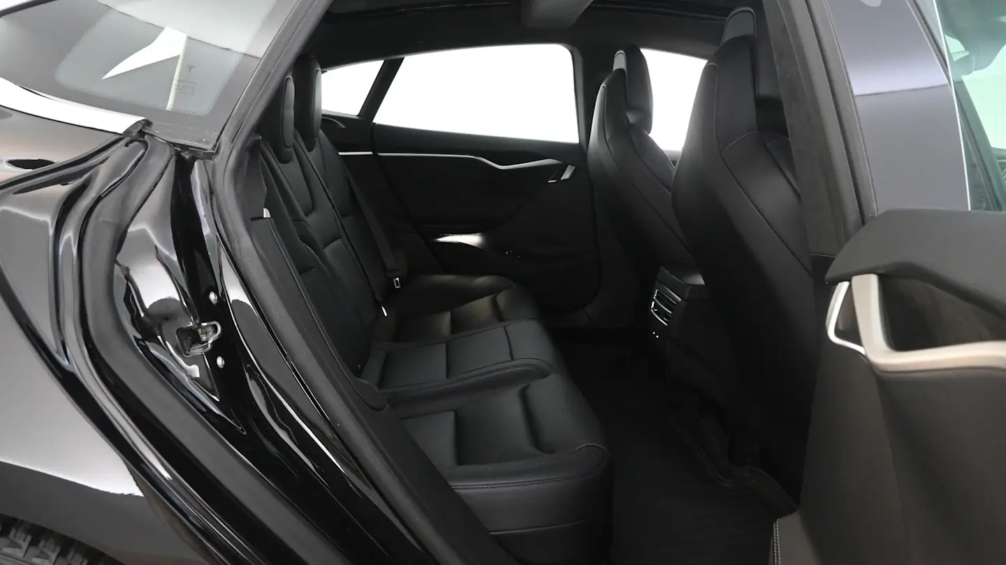 Car Image - 3lvthPjVyqyZ5FemHjqBd6