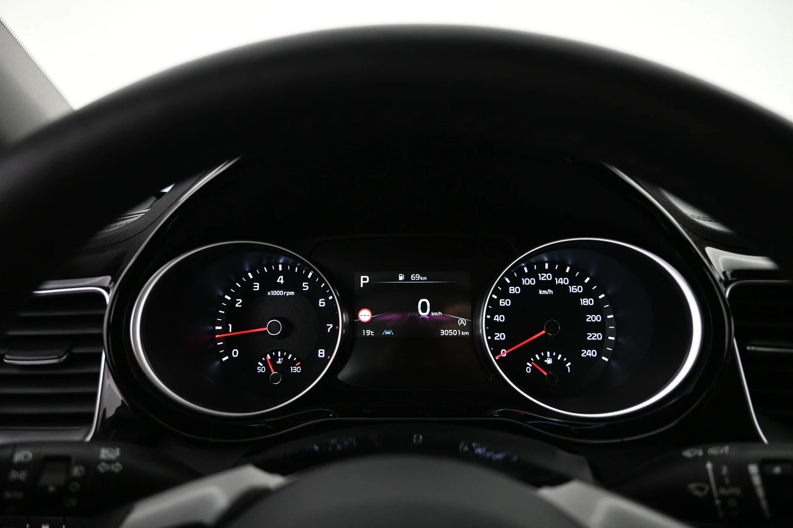 Car Image - 6suuz0Lhh3nEFsBAb8cZP3