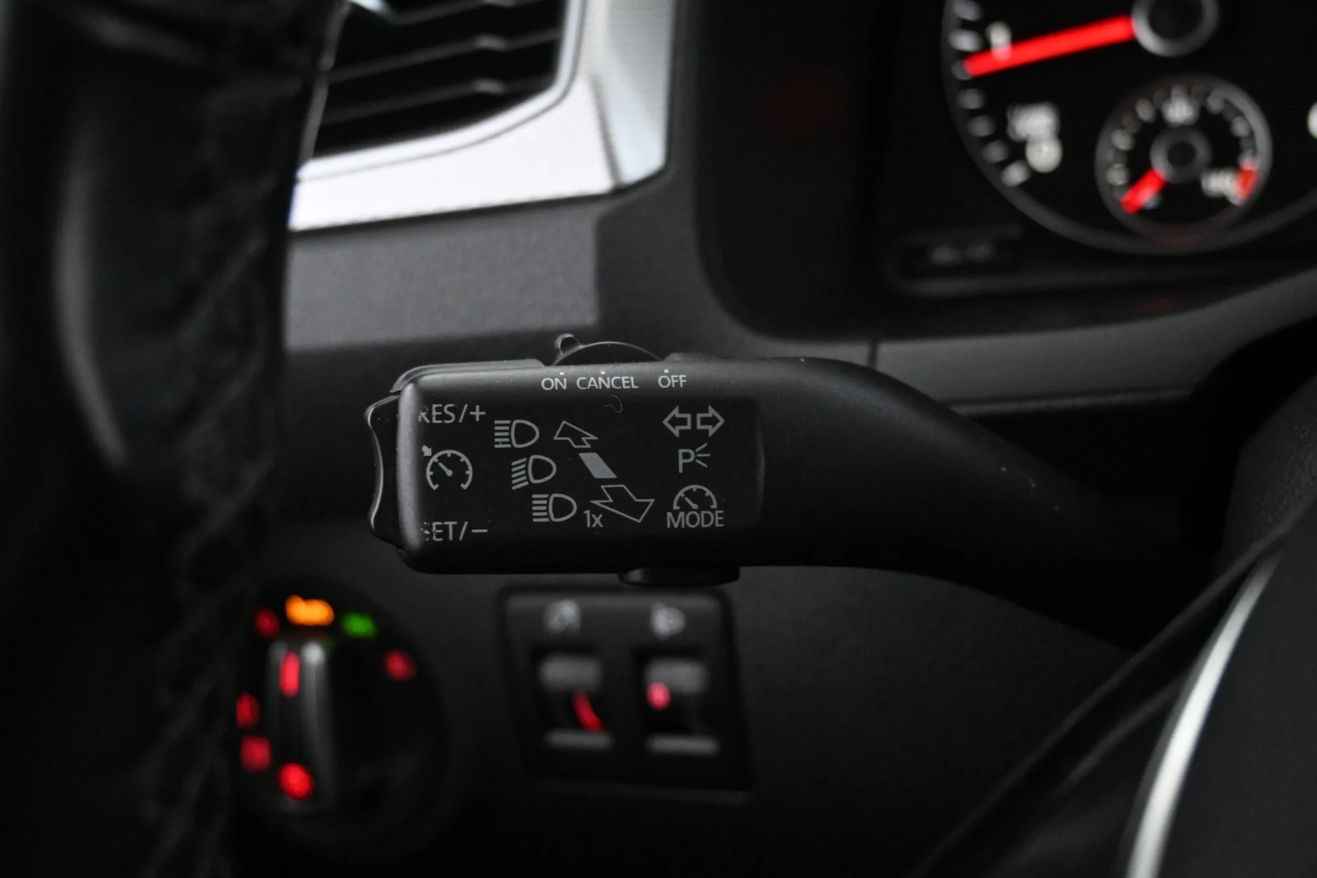 Car Image - 27Vt2vnNOMSOXxmwt3tZMB