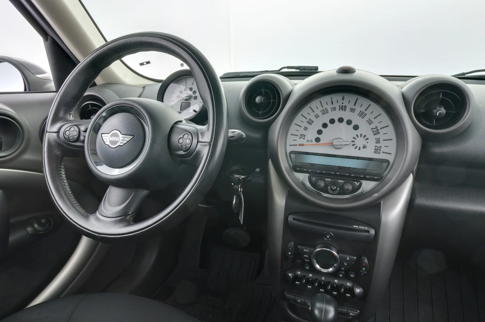 Car Image - 3nqTjSEN4tK6D2UYaNmNBM