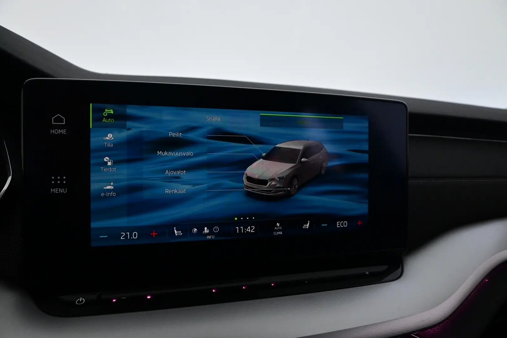 Car Image - 2RtFu7saWiXfKX4kXyRE1q