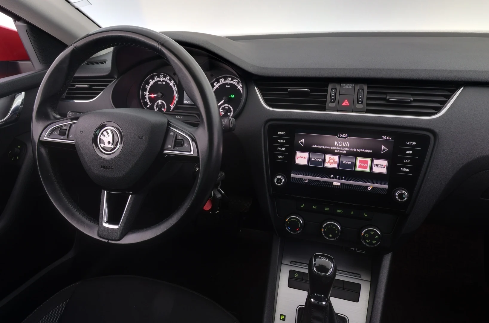Car Image - 7jat3WjNV0lZMtONpn6vmC