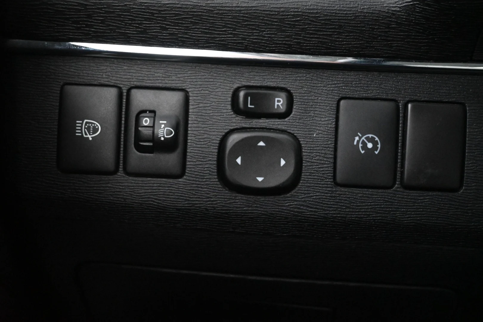 Car Image - 4NTMS92KuOQRcPSuGg63gL