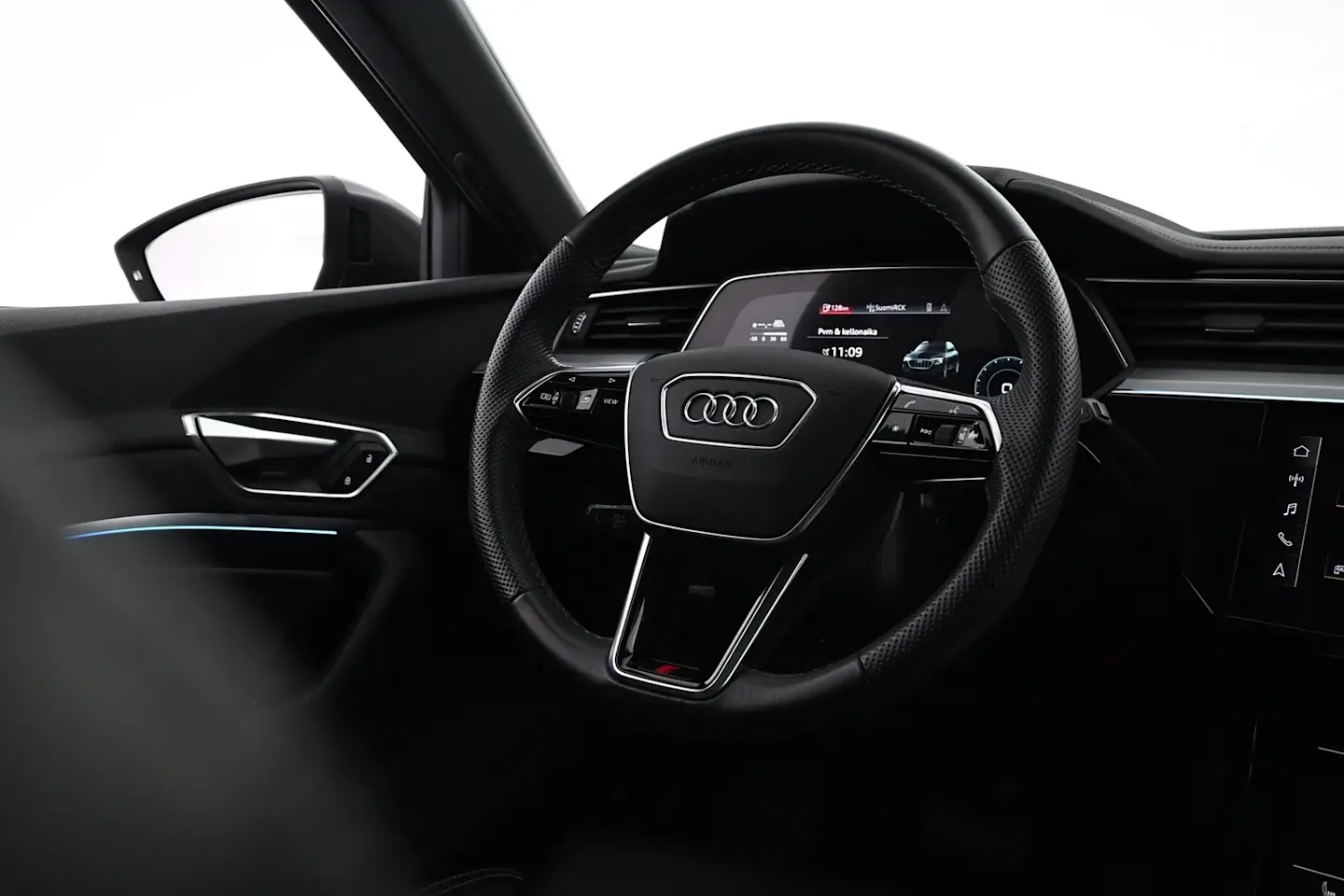 Car Image - 13qKRl2OPLxgjSBJBgMV9z