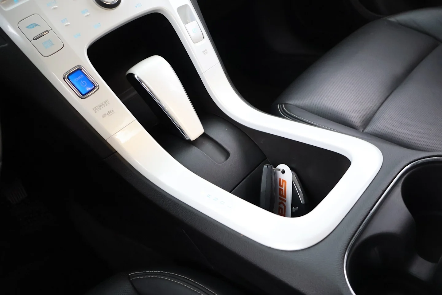 Car Image - 4WYf66vOo9XGFezRqtRTK2