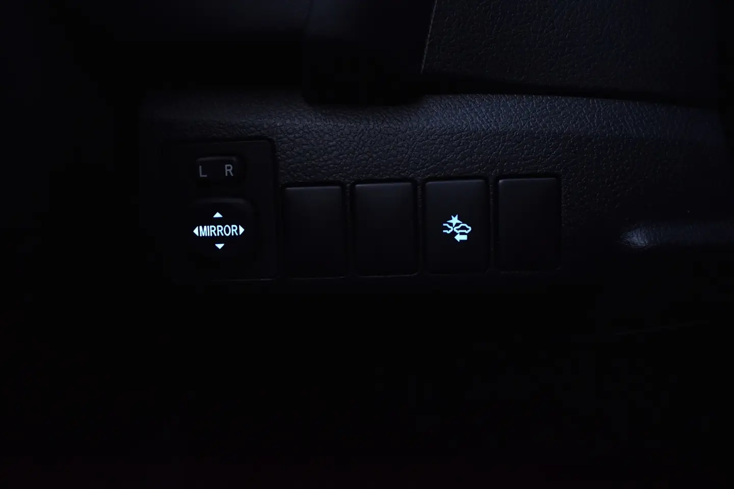 Car Image - 4Yc4EIq9C4kCAHp6lI4MsN