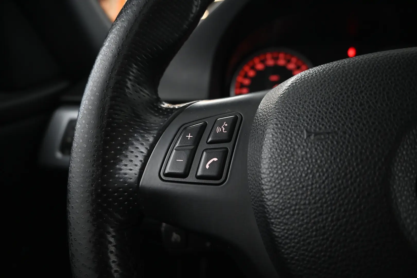 Car Image - 1iYP7cfEd8FWCTWdrMyzLu
