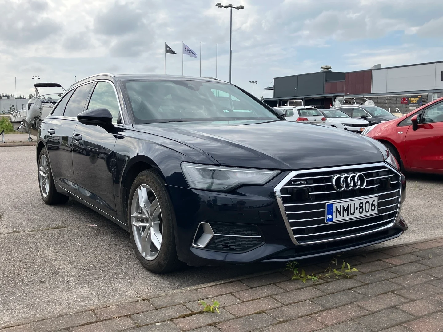 Car Image - 59pdgCp11F8Yg9zoSKlf3s