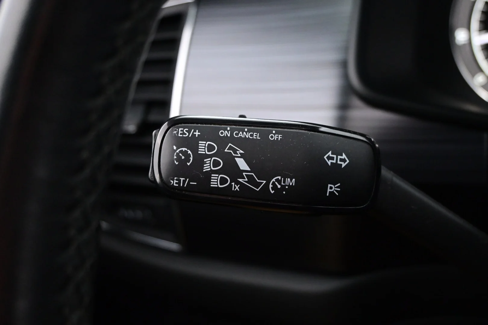 Car Image - 1YqRq9klYtPRA81f5qw61d