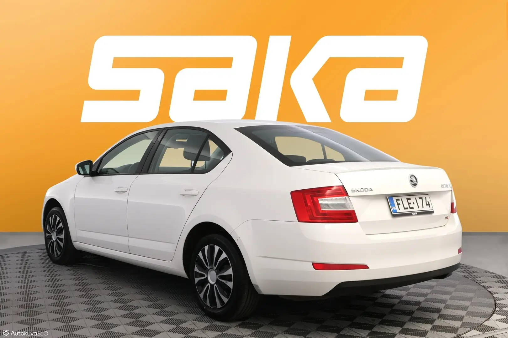 Car Image - 63QWKhyOR99r1KpbvjrjHJ