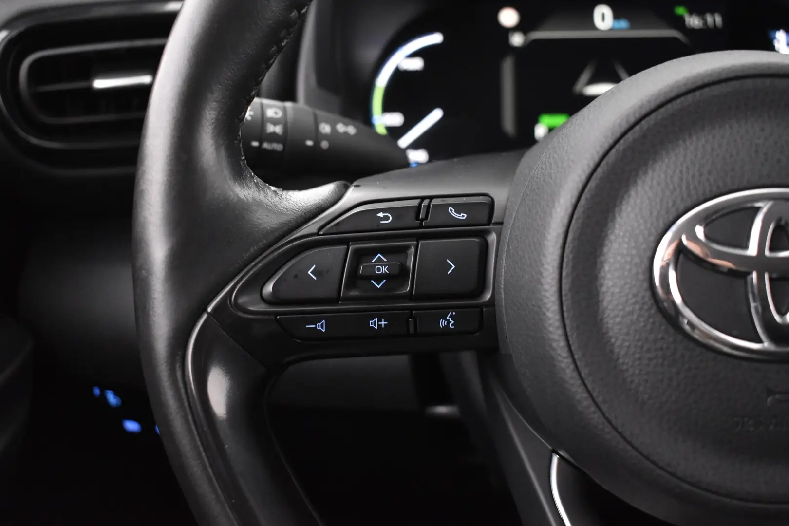 Car Image - 2Kra0h8Cy71aTqLhebFHyX