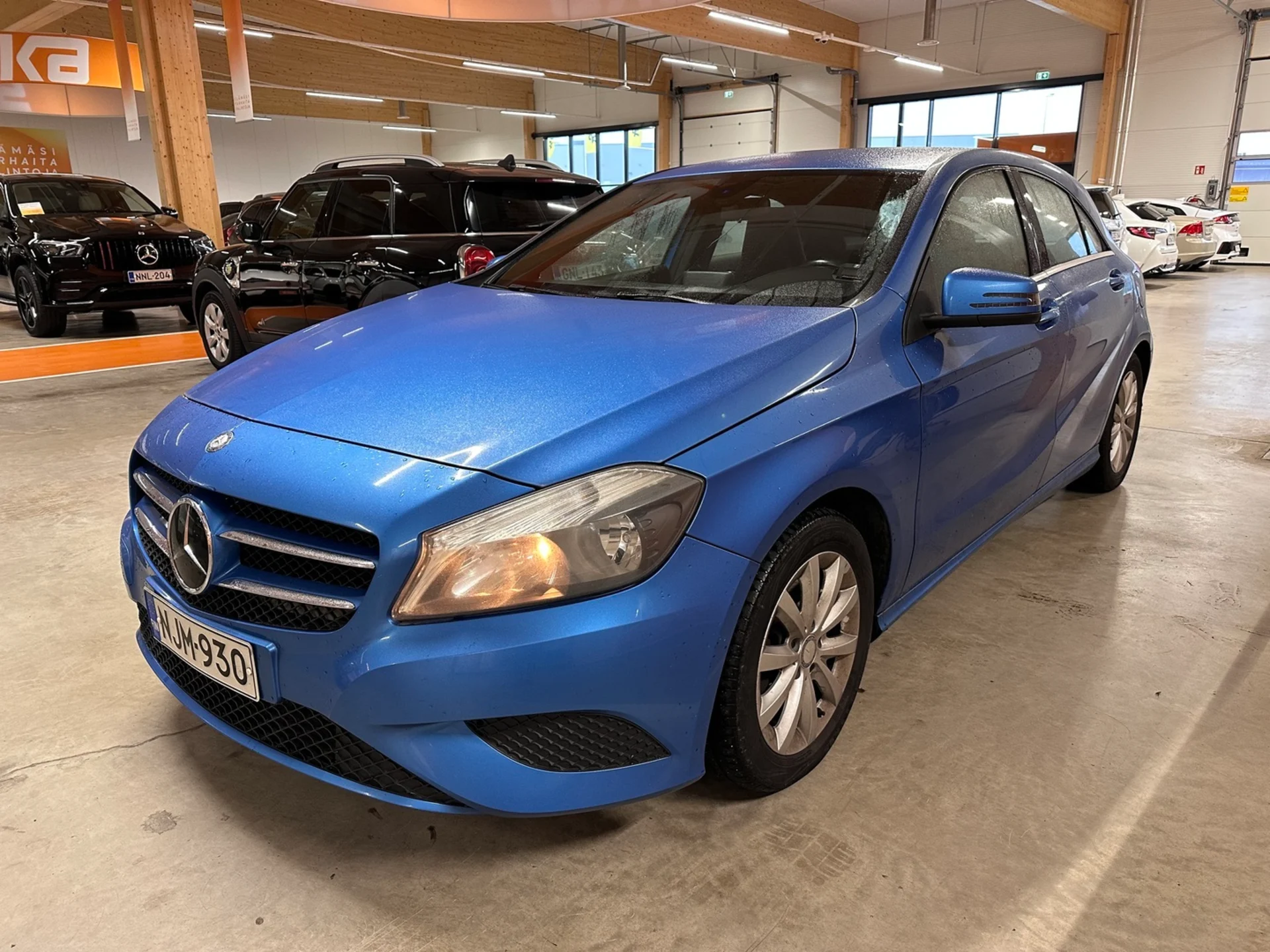 Car Image - 1sH0MueUEmSr3McGkK8VD2