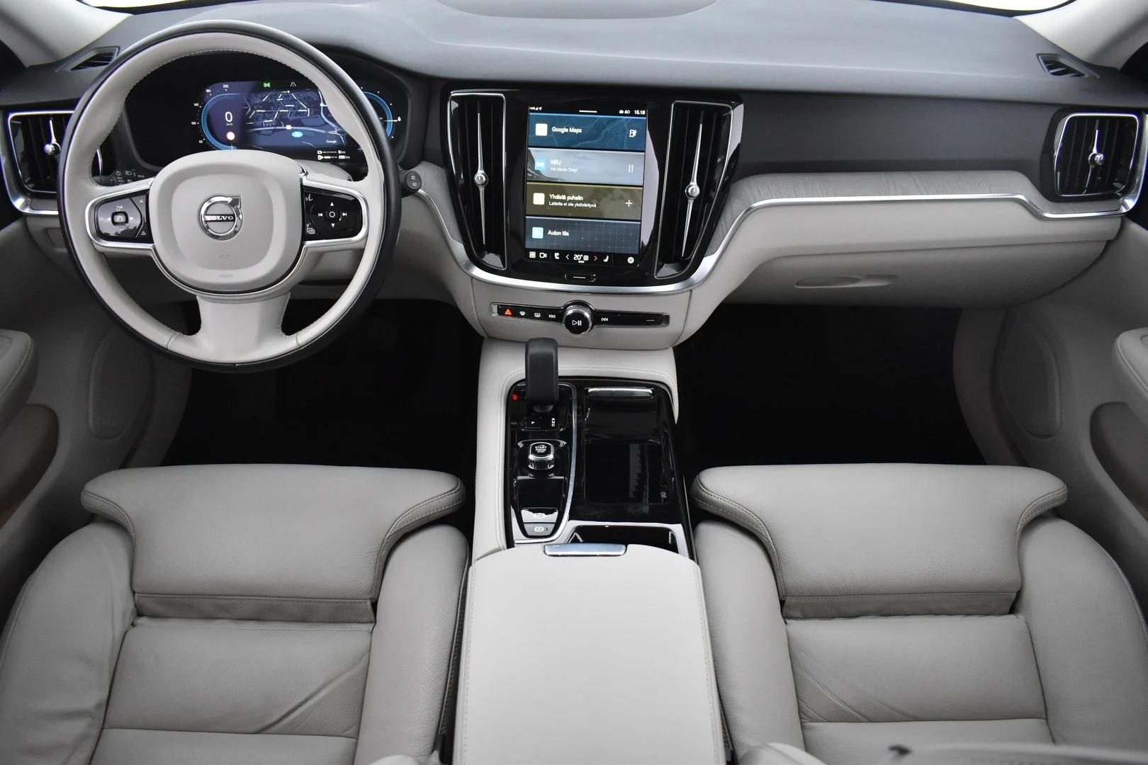 Car Image - 4WnqqSWH00hcIwQev0c6mD