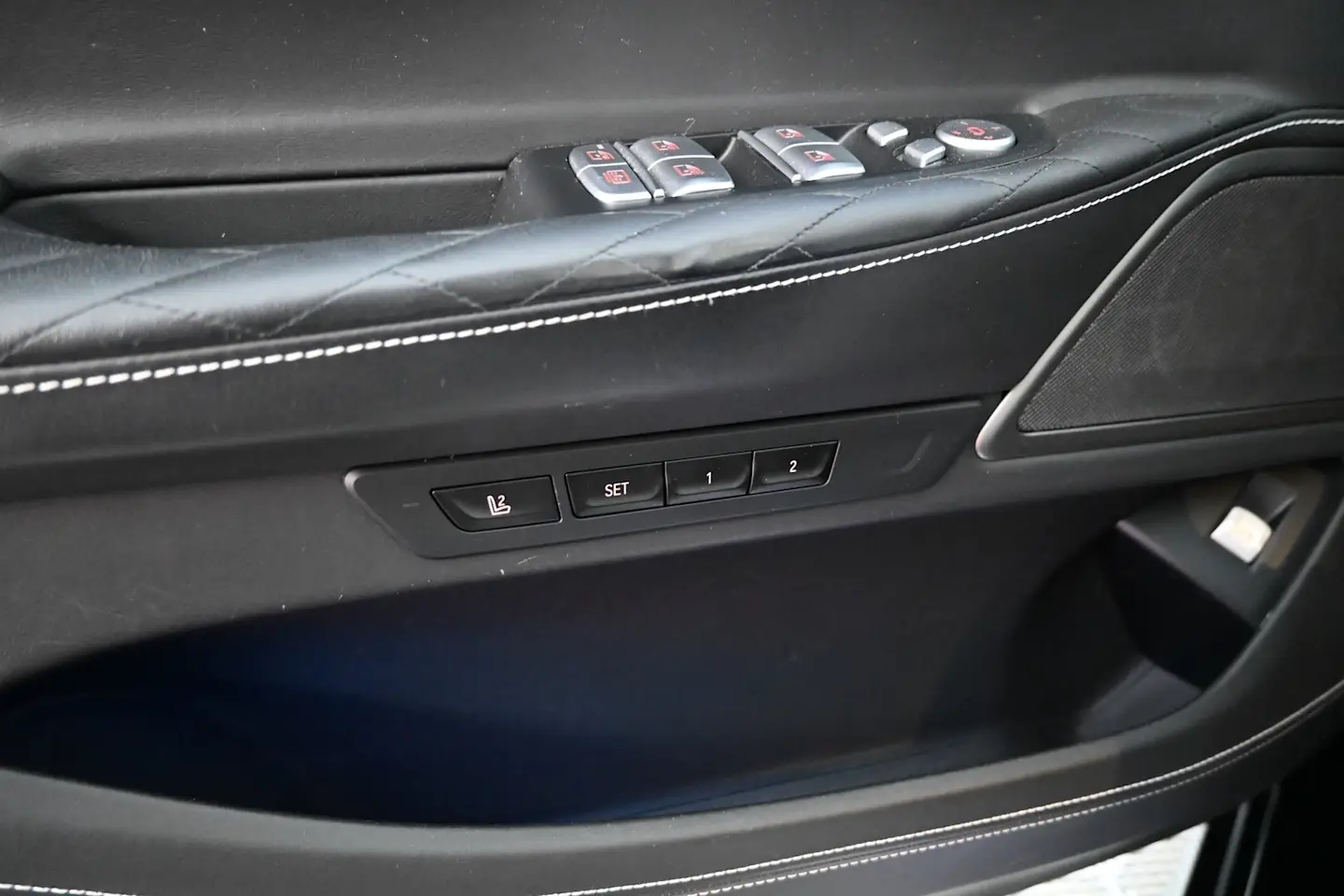 Car Image - 6SmPiGu3f0uVvcStaxfCRD