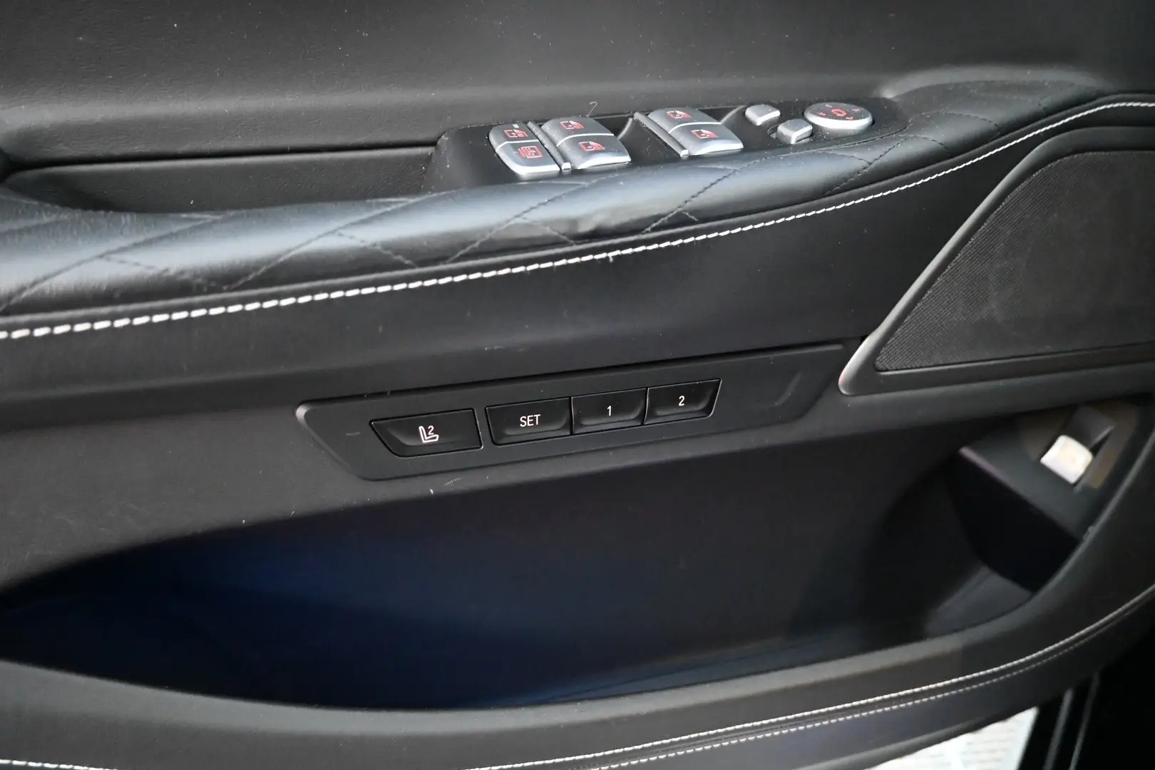 Car Image - 6SmPiGu3f0uVvcStaxfCRD