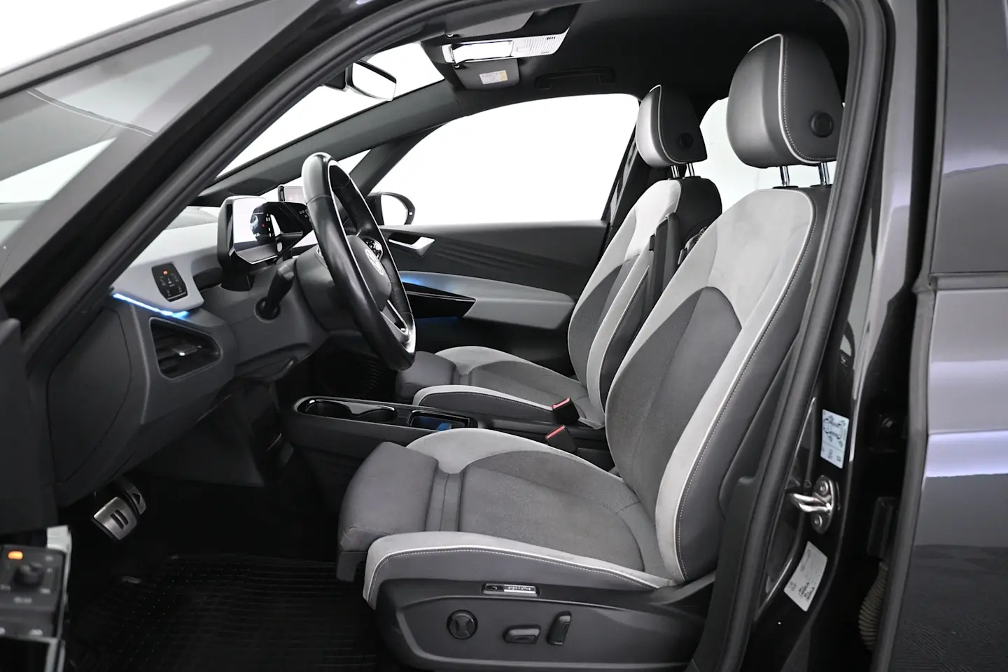 Car Image - 3JjVdBmEBbhL36DG2WmmeD
