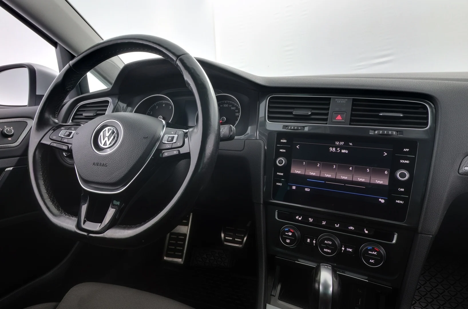 Car Image - 3pKWBsnj3h4CMm6ssPYBNo