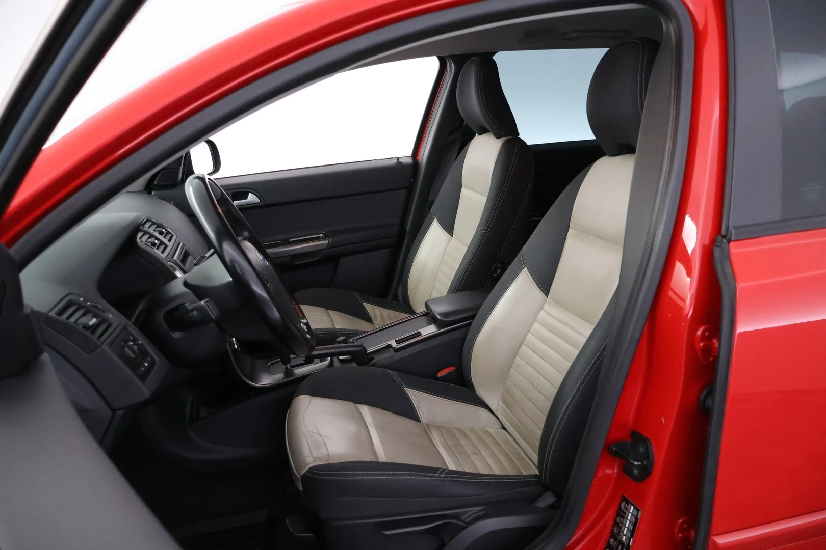 Car Image - 3KDsoLTGlm3sqHWDDwZu5p