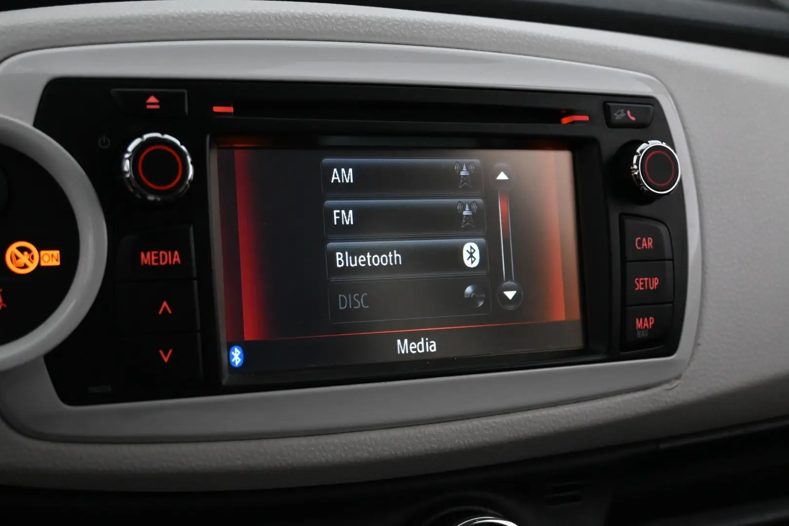 Car Image - 73x0fcfKm9sH7D4s3JQX7m
