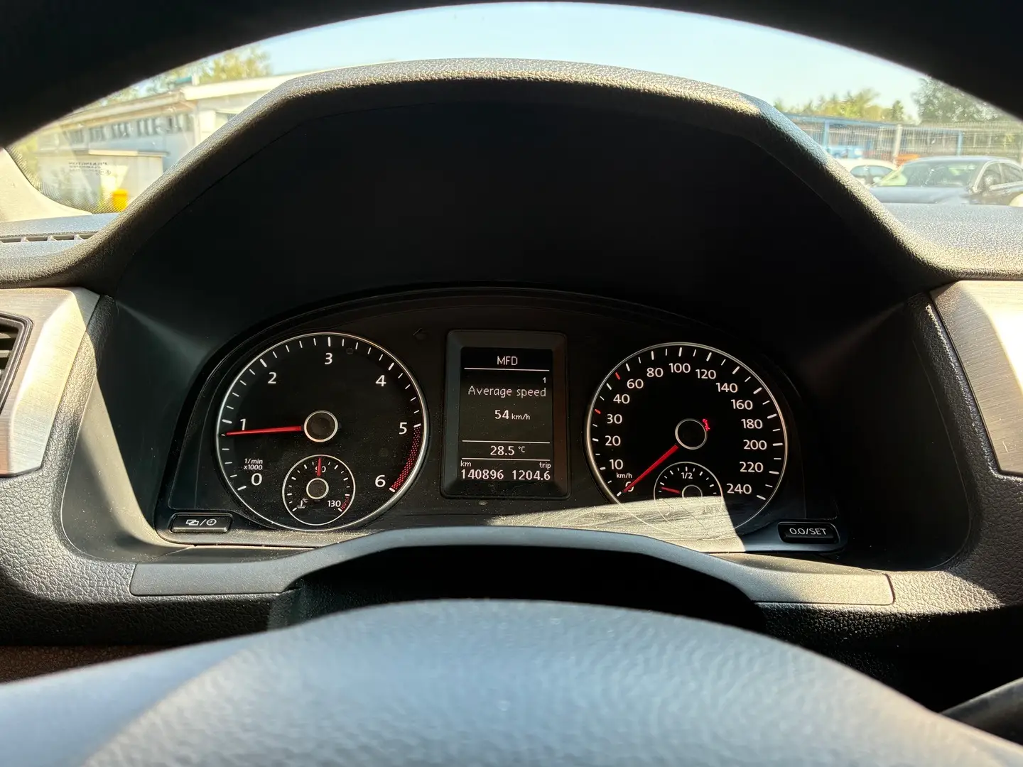 Car Image - xyHC99rVNSlA63O3oHUn2