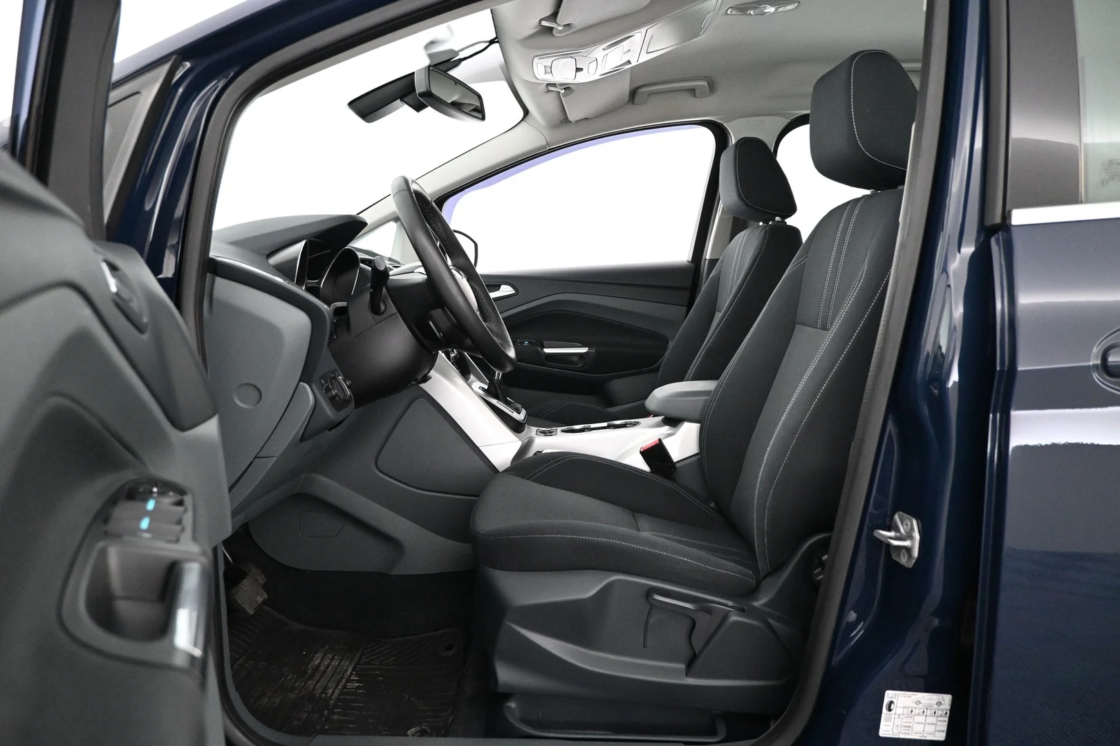 Car Image - 6MSVcH9kDRDtlU67wmY8Cv