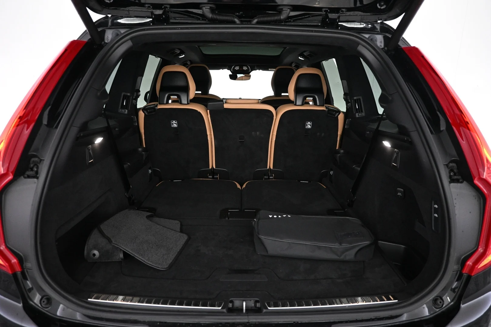 Car Image - 6NT6NjXSLxJ7WFQ6Bd8e6W