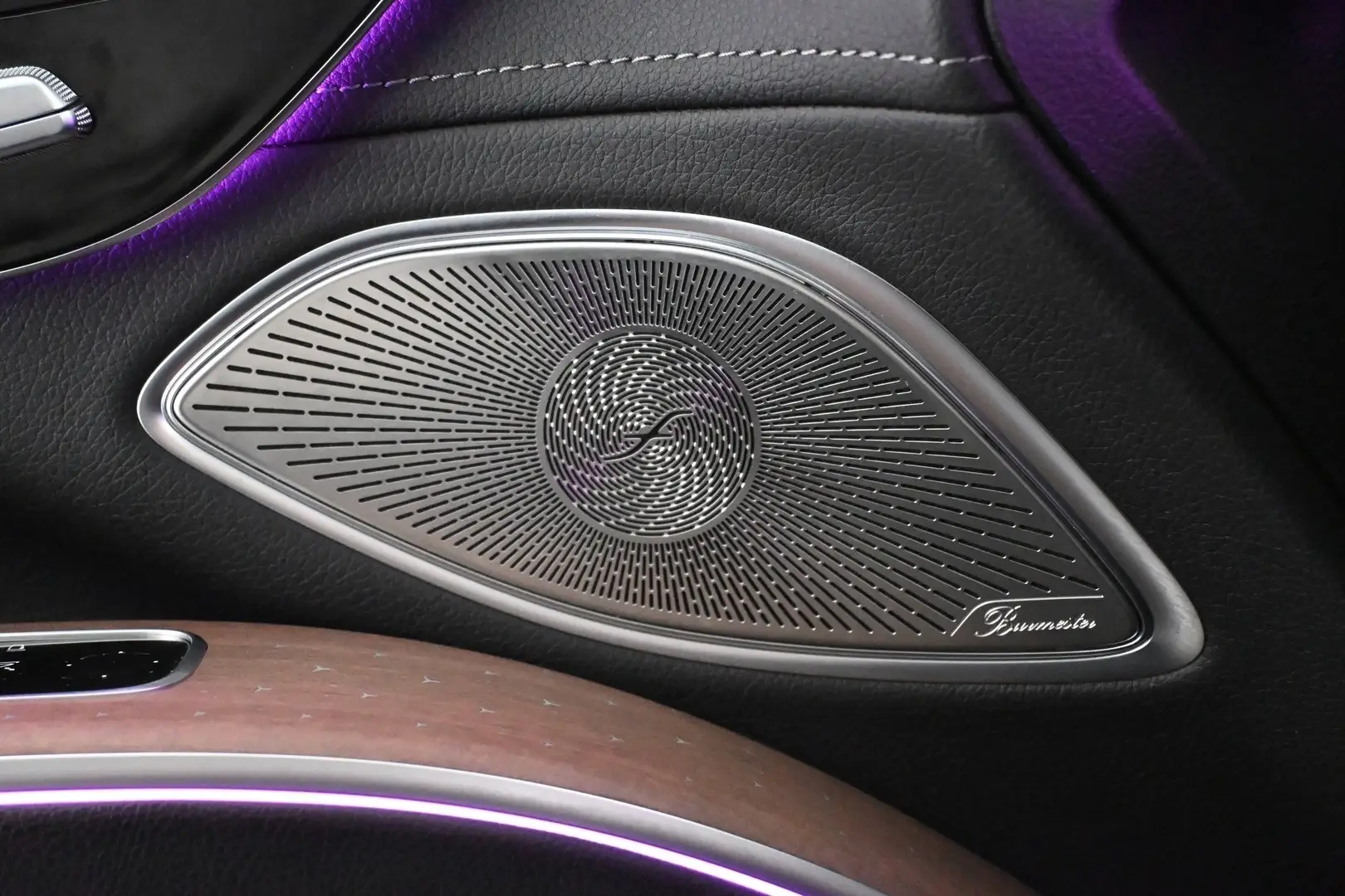 Car Image - 2GTJF2nWiA65iCFz9fNkmU