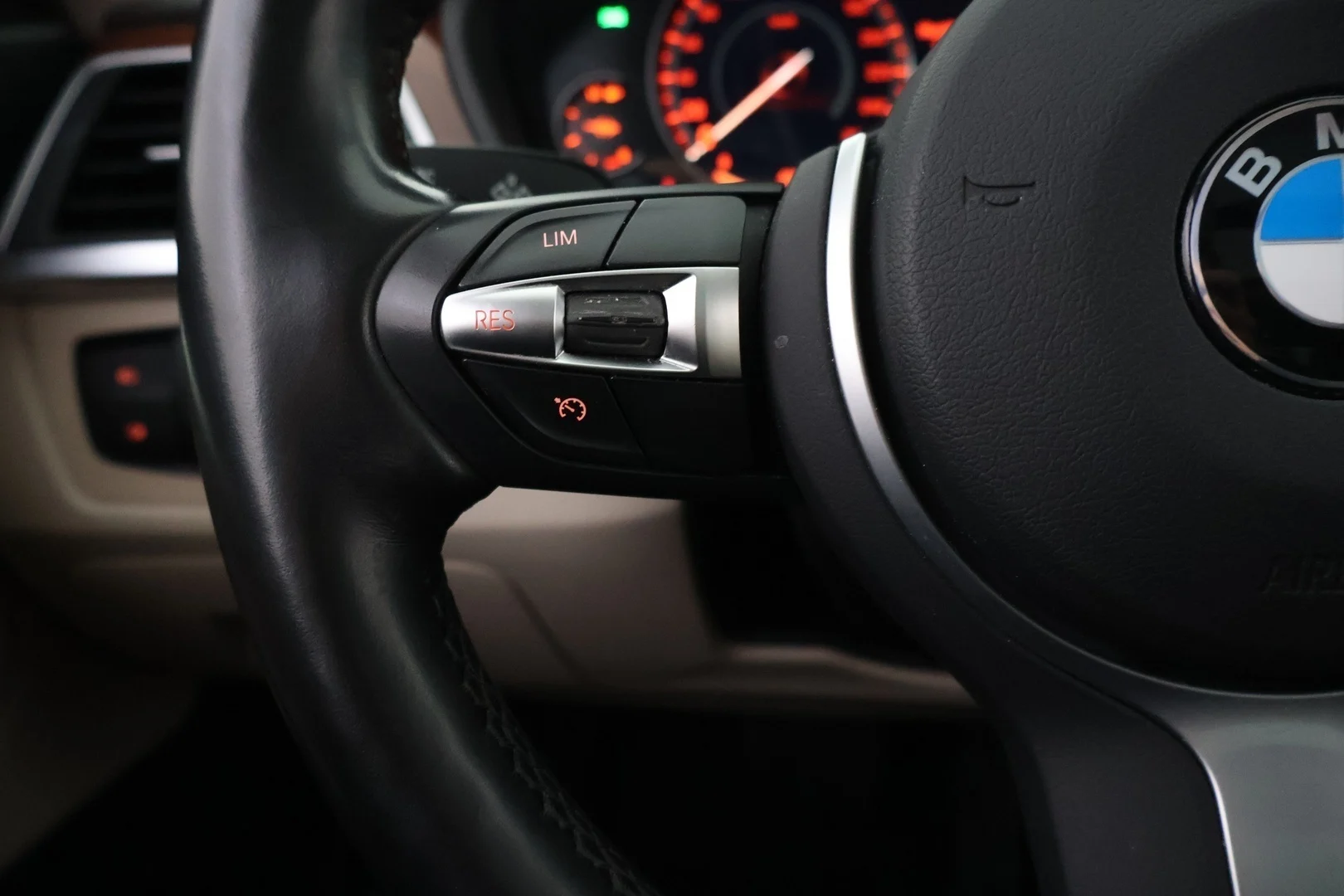 Car Image - 2eCCmkZvntQY0EtAsOaMEp