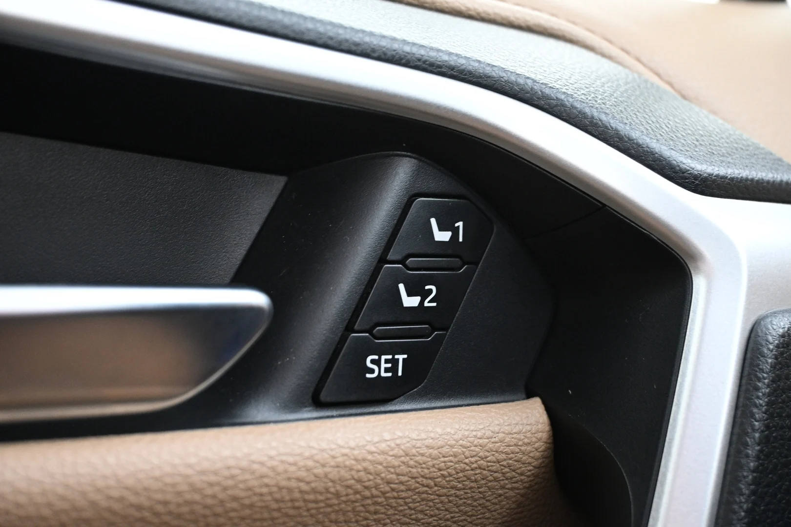 Car Image - 4Ma6SkeFH4w6tMdlkjm2K3