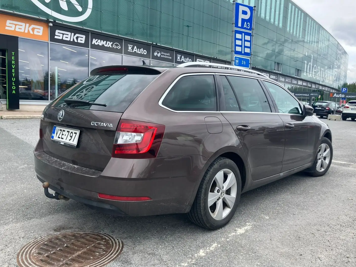 Car Image - IzWjlfXeRVg5qVTRWxS1P